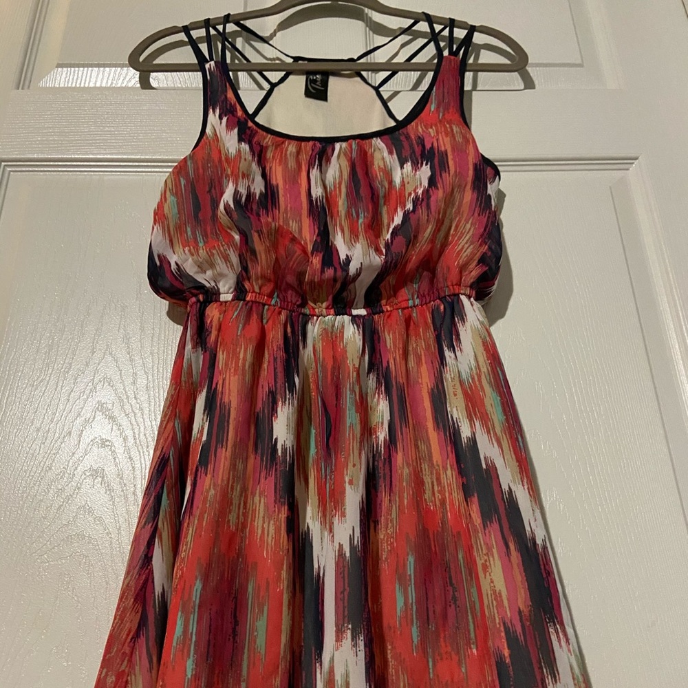 Racerback Colorful Patterned Short Flowy Dress